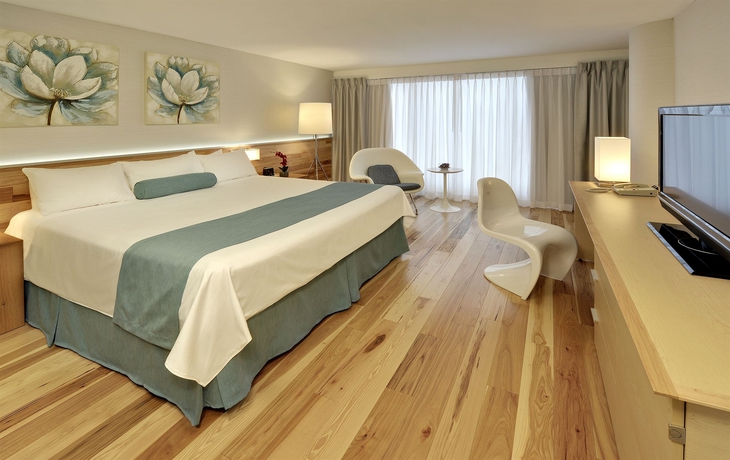 Imagen de la habitación del Hotel Radisson Blu Toronto Downtown. Foto 7