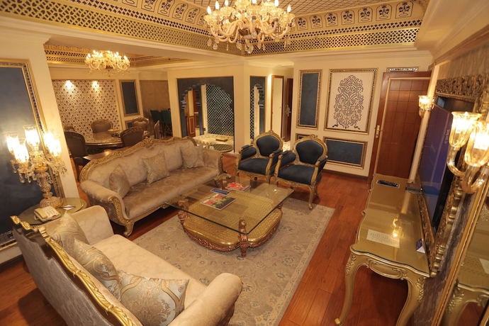 Imagen de la habitación del Hotel Radisson Blu Udaipur Palace Resort & Spa. Foto 5