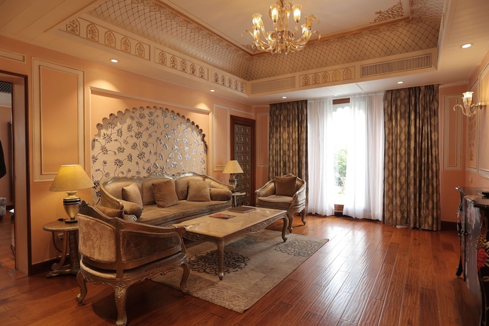 Imagen de la habitación del Hotel Radisson Blu Udaipur Palace Resort & Spa. Foto 6