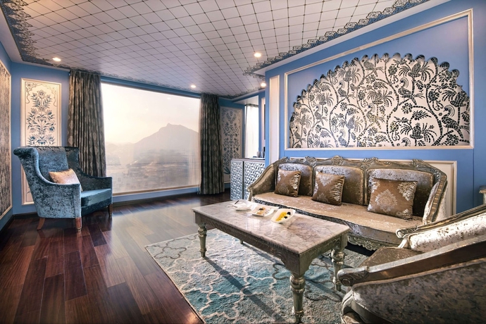 Imagen de la habitación del Hotel Radisson Blu Udaipur Palace Resort & Spa. Foto 7