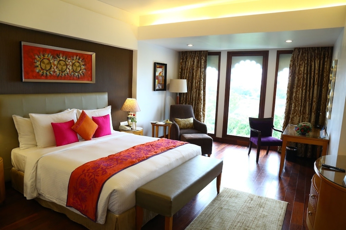 Imagen de la habitación del Hotel Radisson Blu Udaipur Palace Resort & Spa. Foto 10