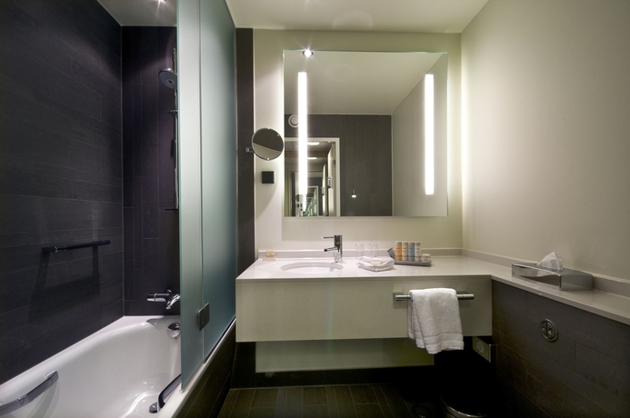 Imagen de la habitación del Hotel Radisson Blu Waterfront Hotel, Stockholm. Foto 11