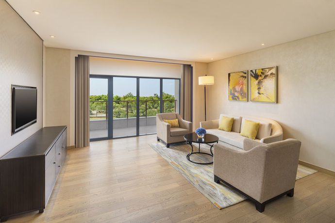 Imagen de la habitación del Hotel Radisson Blu Wuhan ETD Zone. Foto 5