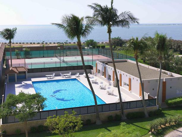 Imagen de la piscina del Hotel Radisson Blu Yanbu. Foto 9