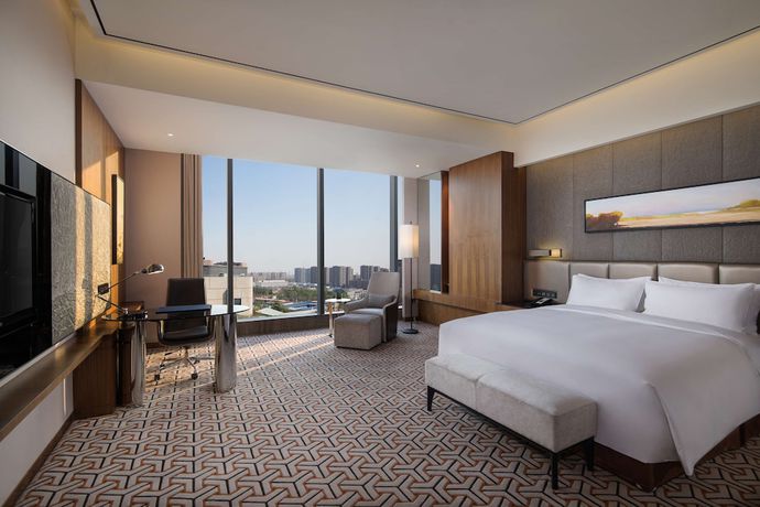 Imagen de la habitación del Hotel Radisson Blu Zhengzhou Huiji. Foto 13