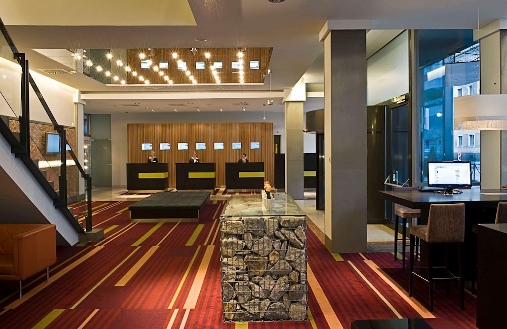 Imagen de los interiores del Hotel Radisson Blu & Conference Centre, Salzburg. Foto 17