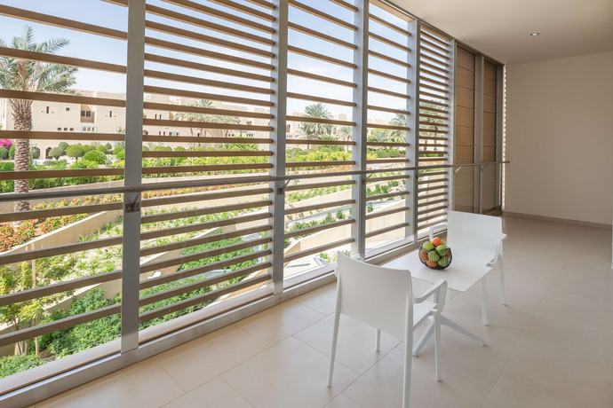 Imagen de la habitación del Hotel Radisson Blu and Residence, Riyadh Diplomatic Quarter. Foto 6