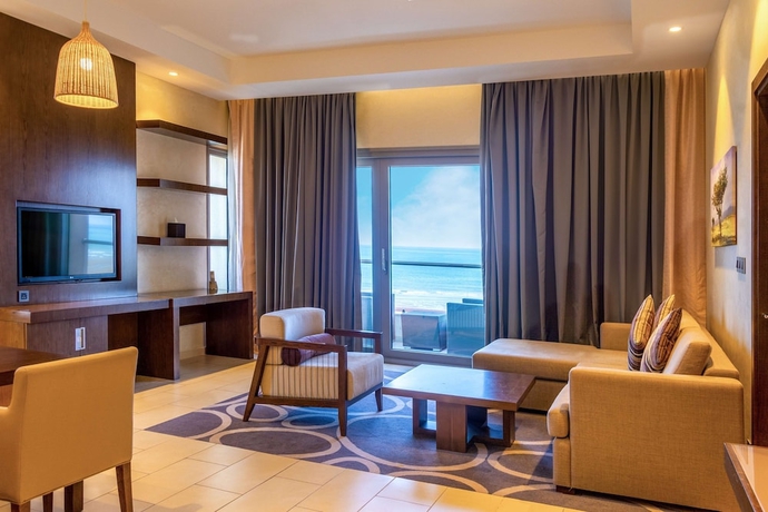 Imagen de la habitación del Hotel Radisson Blu and Resort, Sohar. Foto 7