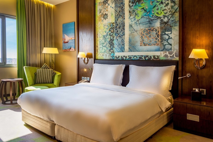 Imagen de la habitación del Hotel Radisson Blu and Resort, Sohar. Foto 9