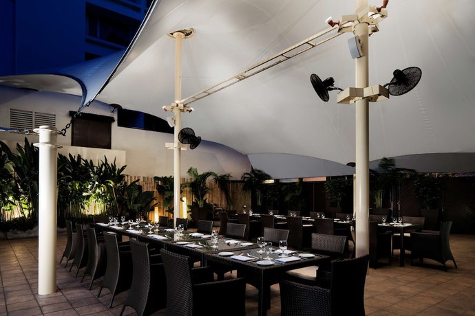 Imagen general del Hotel Radisson Brunei Darussalam. Foto 2