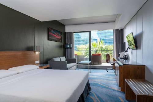 Imagen de la habitación del Hotel Radisson Cape Town Foreshore. Foto 18