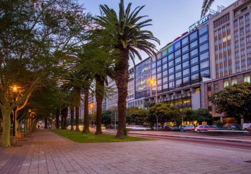 Imagen general del Hotel Radisson Cape Town Foreshore. Foto 10