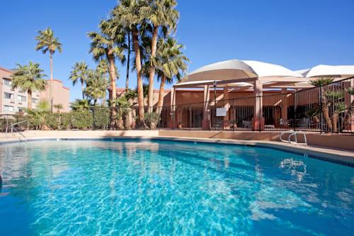 Imagen de la piscina del Hotel Radisson Casa Grande. Foto 12