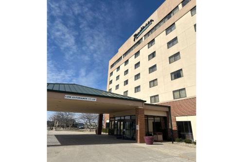 Imagen general del Hotel Radisson Cedar Rapids. Foto 8