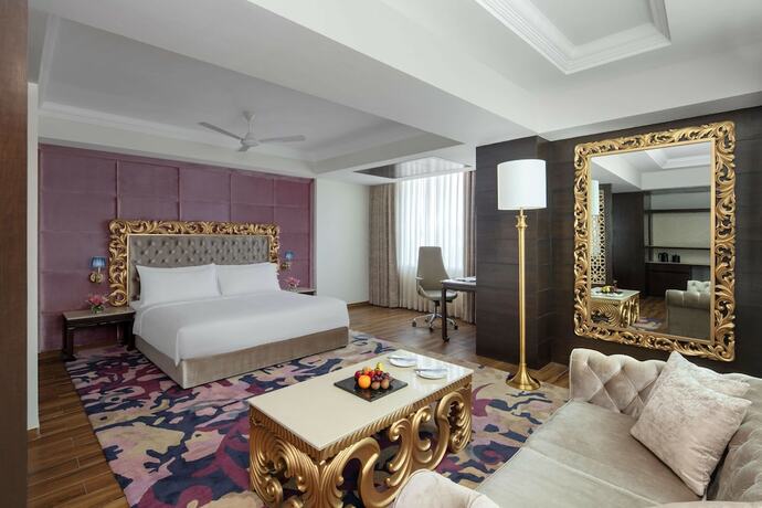 Imagen de la habitación del Hotel Radisson Chandigrah Zirakpur. Foto 15