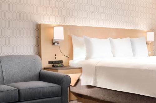 Imagen general del Hotel Radisson Charlotte Airport. Foto 2