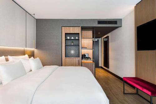 Imagen de la habitación del Hotel Radisson Collection Berlin. Foto 14