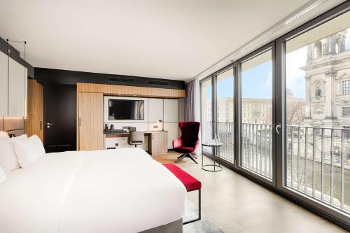 Imagen de la habitación del Hotel Radisson Collection Hotel, Berlin. Foto 18