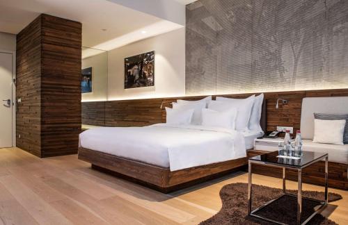 Imagen de la habitación del Hotel Radisson Collection , Old Mill Belgrade. Foto 15