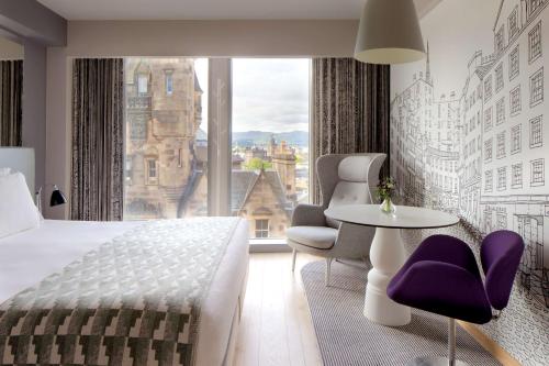 Imagen de la habitación del Hotel Radisson Collection , Royal Mile Edinburgh. Foto 13
