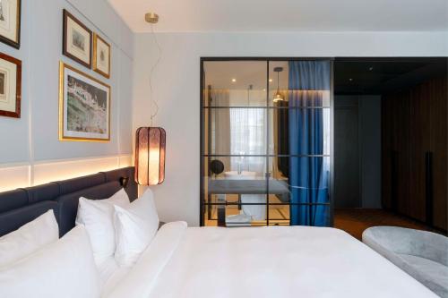 Imagen de la habitación del Hotel Radisson Collection , Santa Sofia Milan. Foto 17