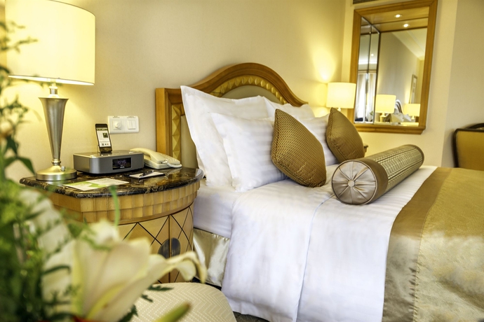 Imagen de la habitación del Hotel Radisson Collection Xing Guo Shanghai. Foto 4