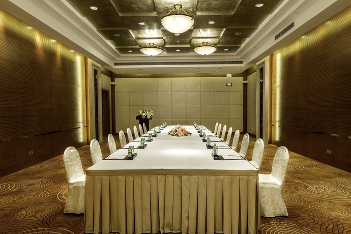 Imagen de los interiores del Hotel Radisson Collection Xing Guo Shanghai. Foto 12