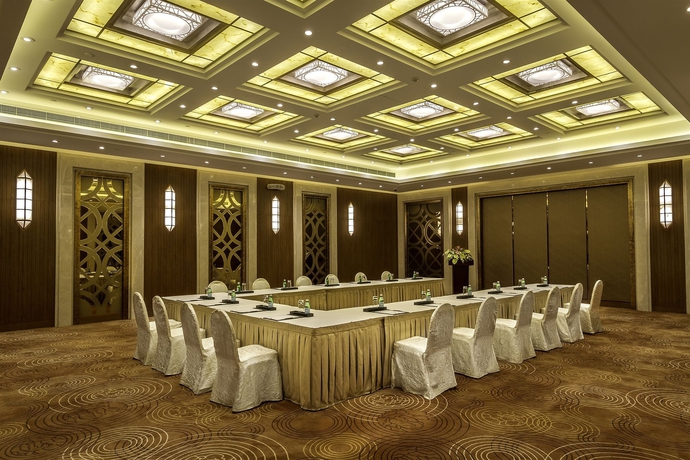 Imagen de los interiores del Hotel Radisson Collection Xing Guo Shanghai. Foto 15