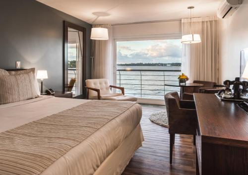 Imagen de la habitación del Hotel Radisson Colonia Del Sacramento. Foto 4