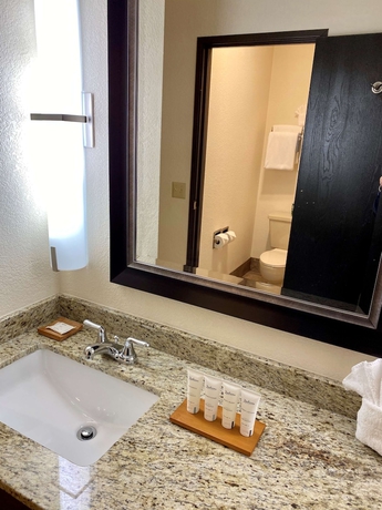 Imagen de la habitación del Hotel Radisson Colorado Springs Airport. Foto 14