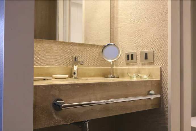 Imagen de la habitación del Hotel Radisson Curico. Foto 9