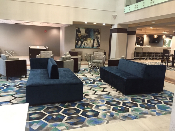 Imagen de los interiores del Hotel Radisson Dallas North-Addison. Foto 7