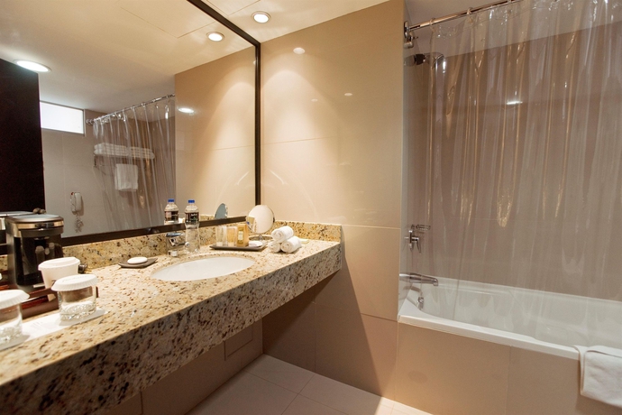 Imagen de la habitación del Hotel Radisson Decapolis Miraflores. Foto 8