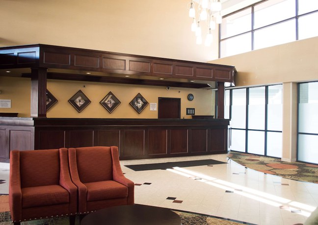 Imagen de los interiores del Hotel Radisson Detroit-Farmington Hills. Foto 20