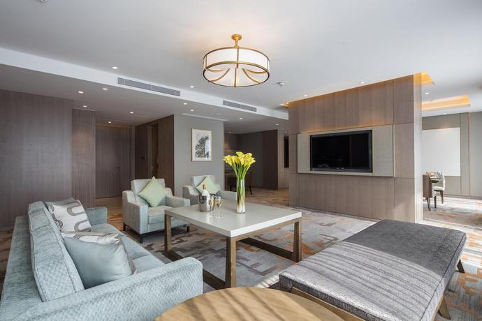 Imagen de la habitación del Hotel Radisson Exhibition Center Shanghai. Foto 10