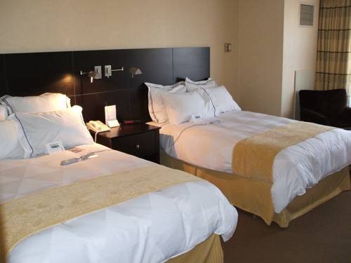 Imagen de la habitación del Hotel Radisson Fargo. Foto 7