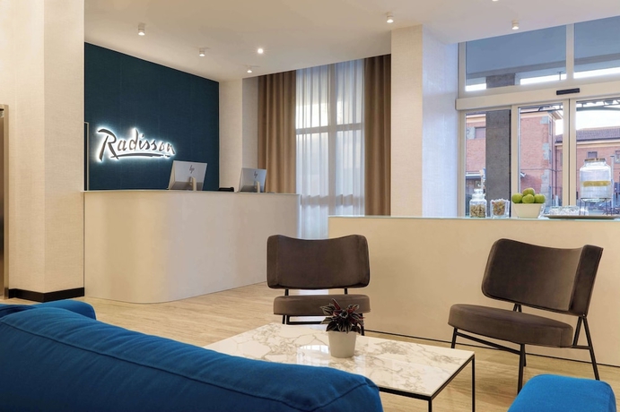 Imagen de los interiores del Hotel Radisson Ferrara. Foto 17