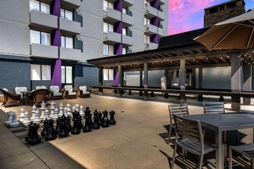 Imagen general del Hotel Radisson Grand Rapids Riverfront. Foto 7