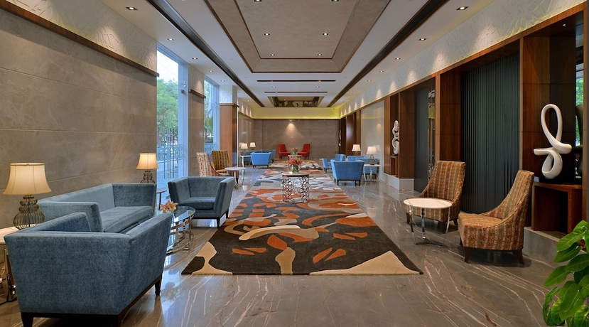 Imagen de los interiores del Hotel Radisson Gwalior. Foto 12