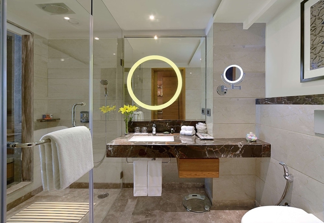Imagen de la habitación del Hotel Radisson Gwalior. Foto 10