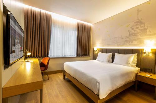 Imagen de la habitación del Hotel Radisson Hotel Istanbul Harbiye. Foto 6