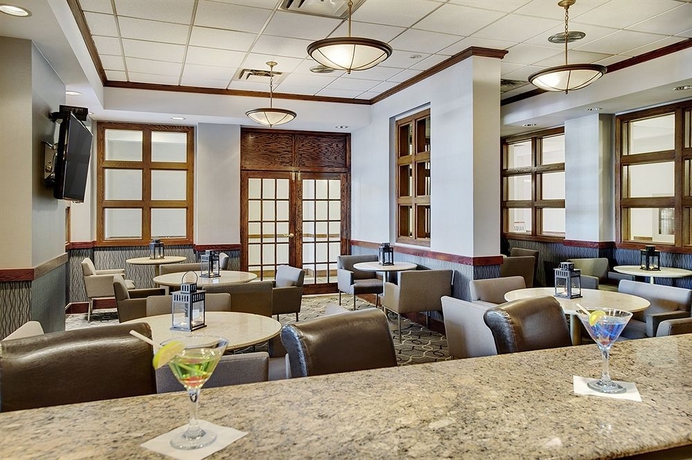 Imagen del bar/restaurante del Hotel Radisson Hotel Toronto East. Foto 6