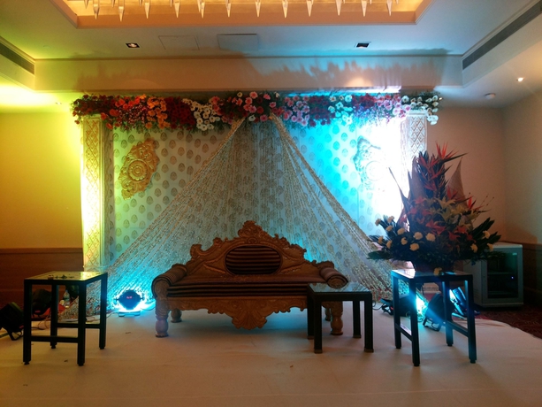 Imagen de los interiores del Hotel Radisson Hyderabad Hitec City. Foto 15