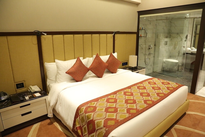 Imagen de la habitación del Hotel Radisson Lucknow City Center. Foto 14