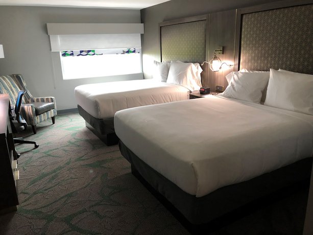 Imagen de la habitación del Hotel Radisson McAllen Airport. Foto 6