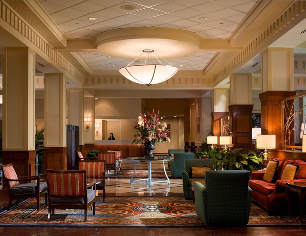 Imagen de los interiores del Hotel Radisson Memphis University. Foto 11