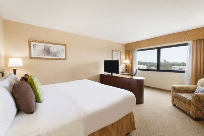 Imagen de la habitación del Hotel Radisson Nashville Airport. Foto 4
