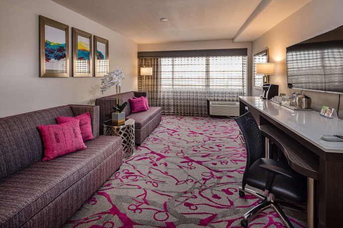 Imagen de la habitación del Hotel Radisson Oakland Airport. Foto 15