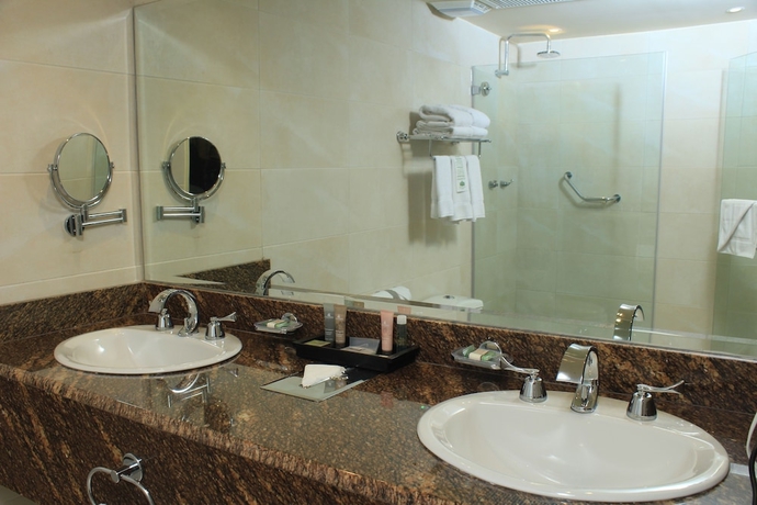 Imagen de la habitación del Hotel Radisson Panama Canal. Foto 16