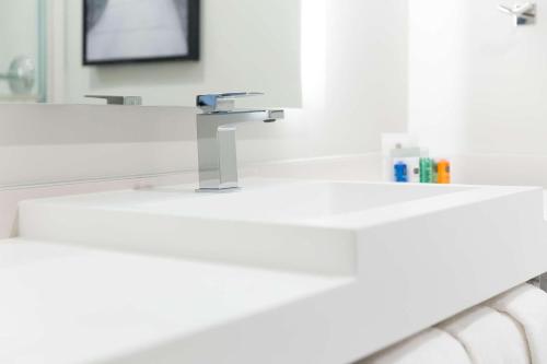 Imagen general del Hotel Radisson Phoenix Airport. Foto 3